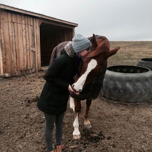 Meet your Posher, Becky